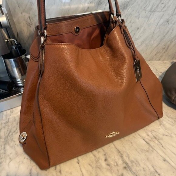 Coach Handbag - Picture 2 of 3